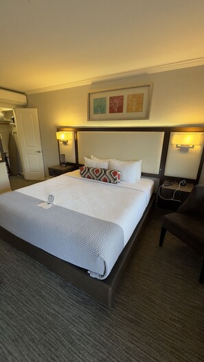 Premium bedding, in-room safe, desk, iron/ironing board