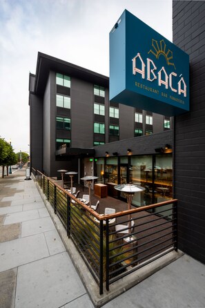 Breakfast, lunch, dinner served; Filipino cuisine - Kimpton Alton Fisherman's Wharf by IHG (San Francisco)