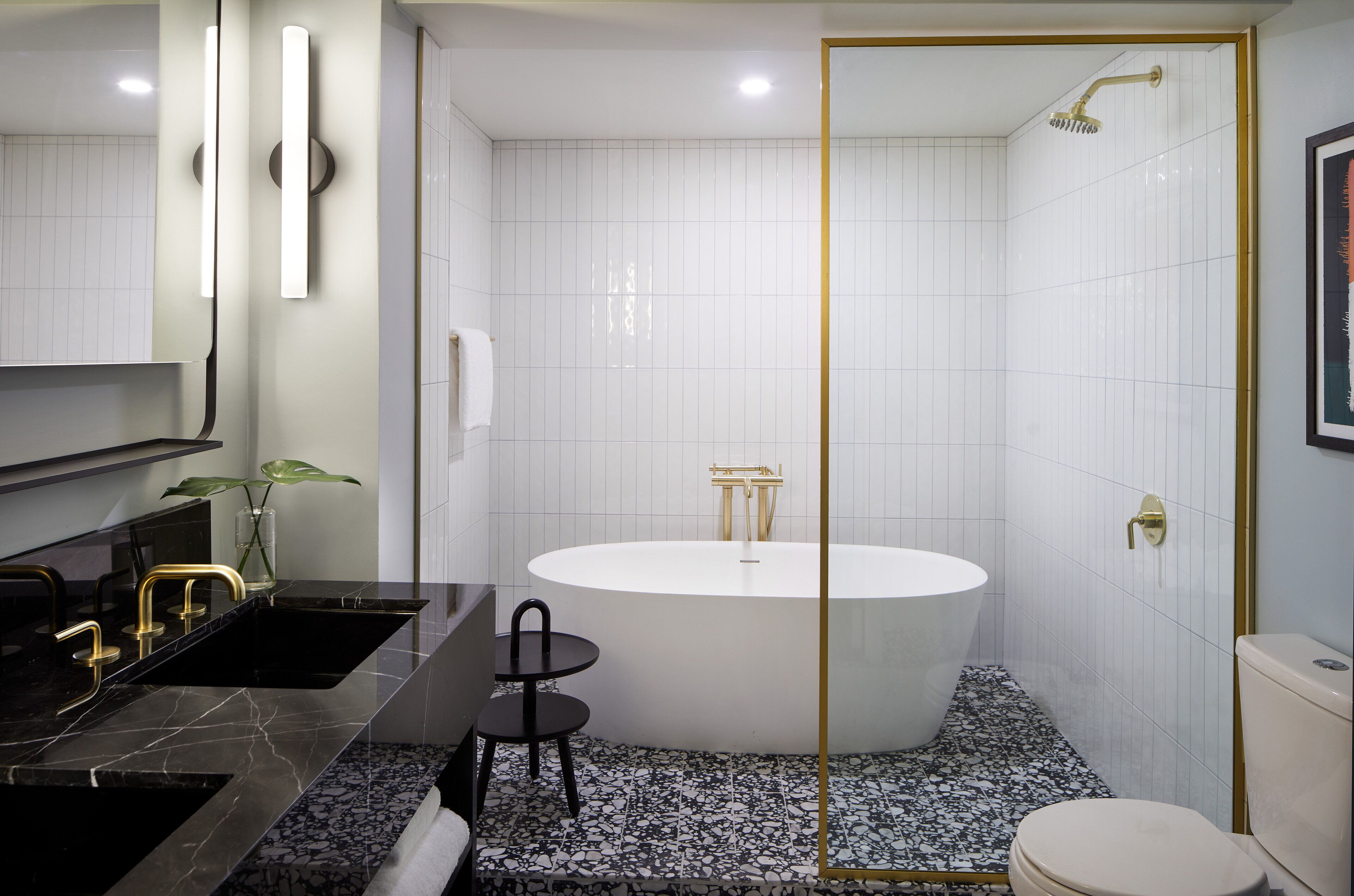 suite, 1 bedroom | bathroom | rainfall showerhead, designer toiletries, hair dryer, bathrobes