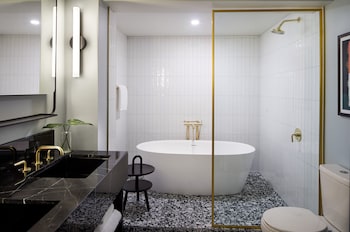 Rainfall showerhead, designer toiletries, hair dryer, bathrobes at Kimpton Alton Fishermans Wharf, an IHG Hotel