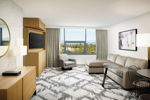 Junior Suite, 1 King Bed
