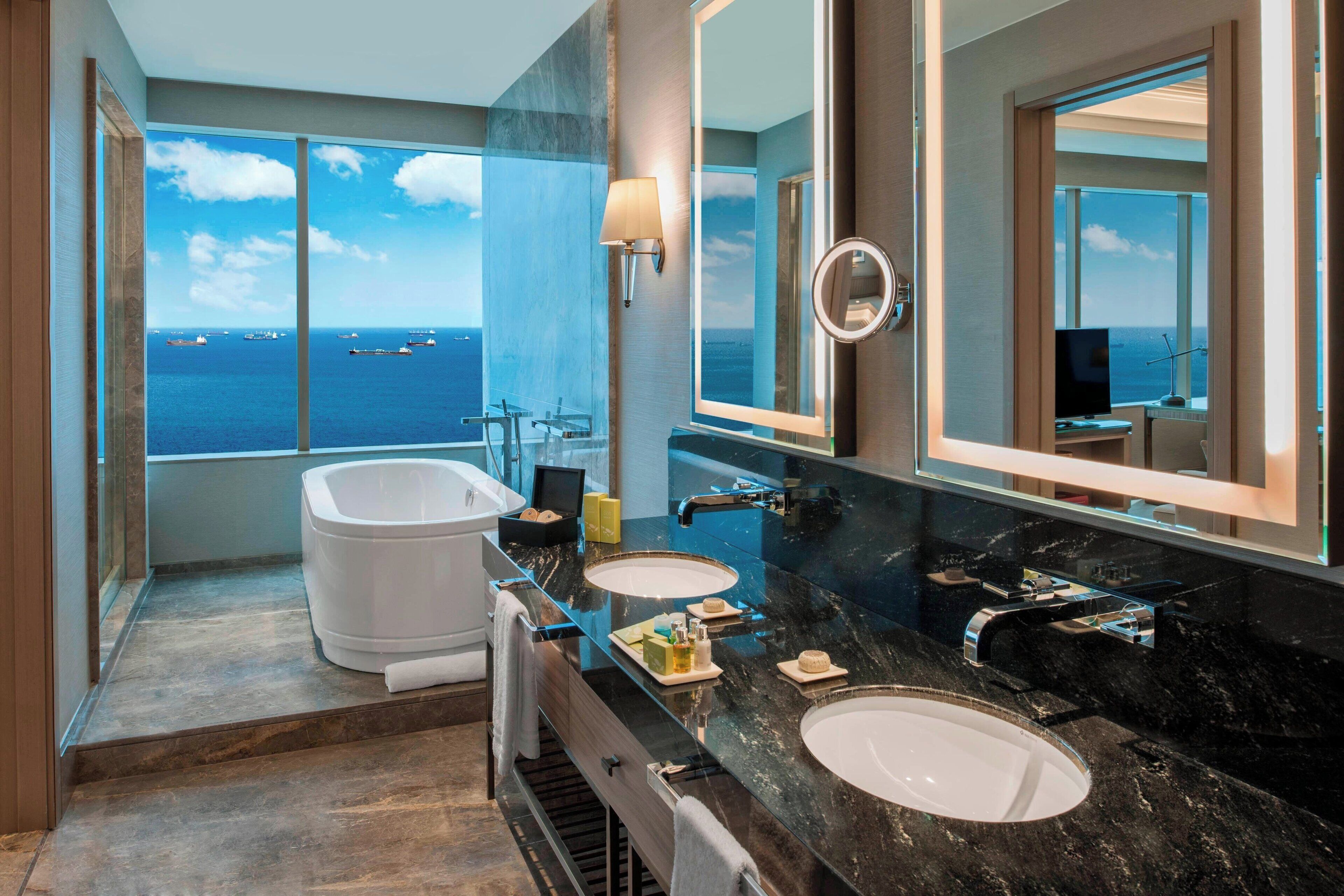 presidential suite, 1 king bed, sea view | bathroom | free toiletries, hair dryer, bathrobes, slippers