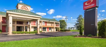 Econo Lodge Inn & Suites