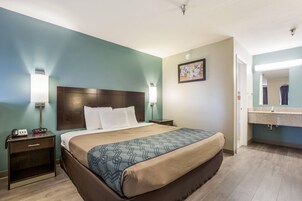 Iron/ironing board, rollaway beds, free WiFi, bed sheets