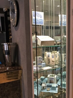 Gift shop