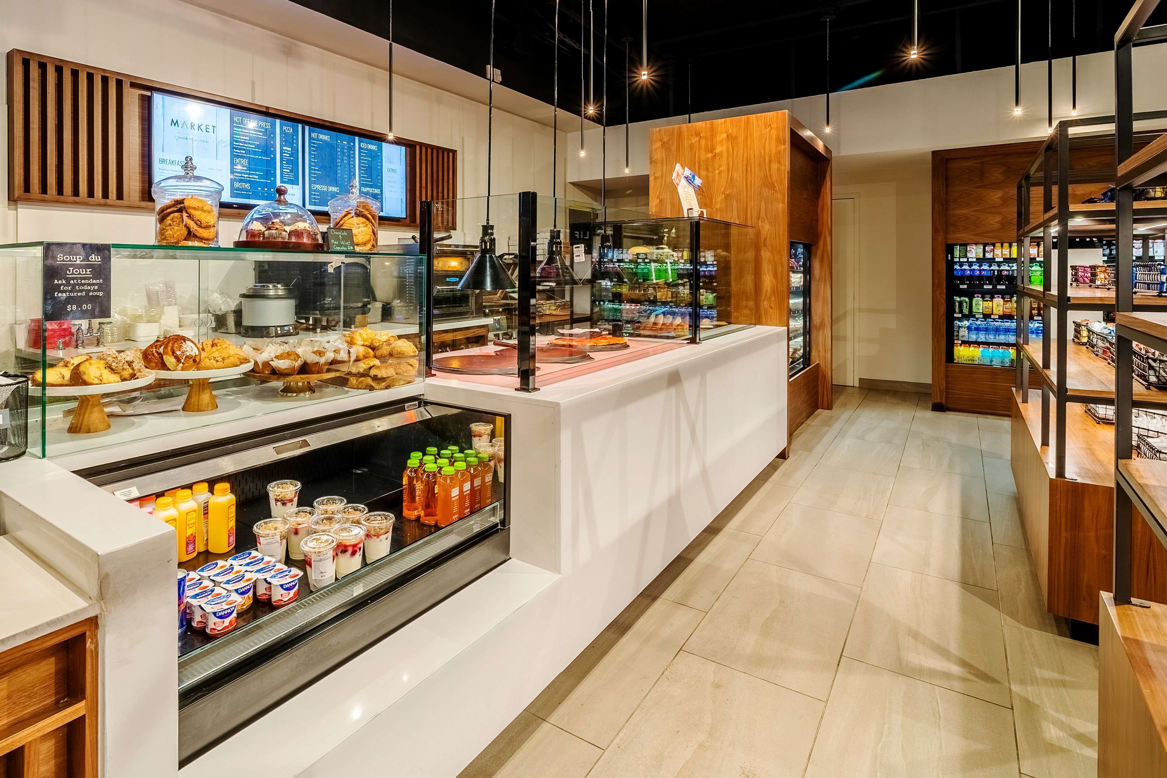 breakfast, lunch, dinner served; cuban cuisine