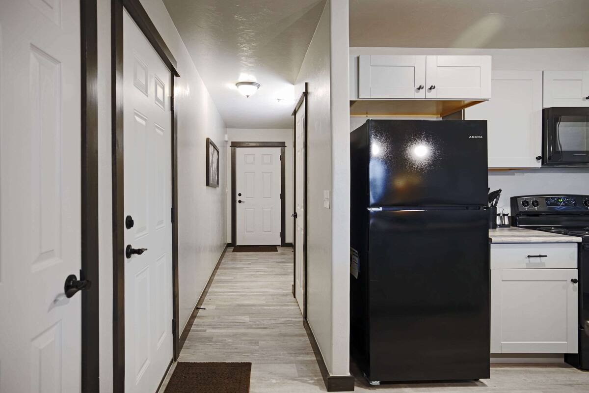 suite, multiple beds, non smoking (upgrade) | premium bedding, in-room safe, desk, blackout curtains