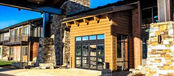 Copper King Convention Center, an Ascend Collection Hotel