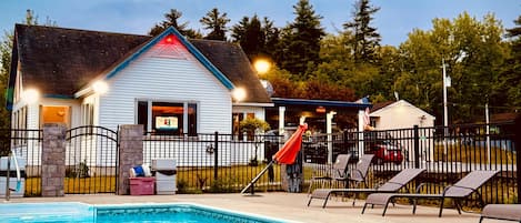 Aire de jeux - extérieure