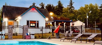Travelodge by Wyndham Lake George NY