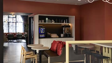 Petit déjeuner buffet compris tous les jours