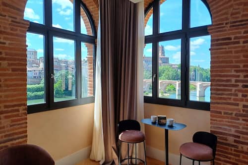 Minibar, Schreibtisch, Verdunkelungsvorhänge, schallisolierte Zimmer