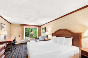 Skrivebord, skrivebord for bærbar PC og blendingsgardiner