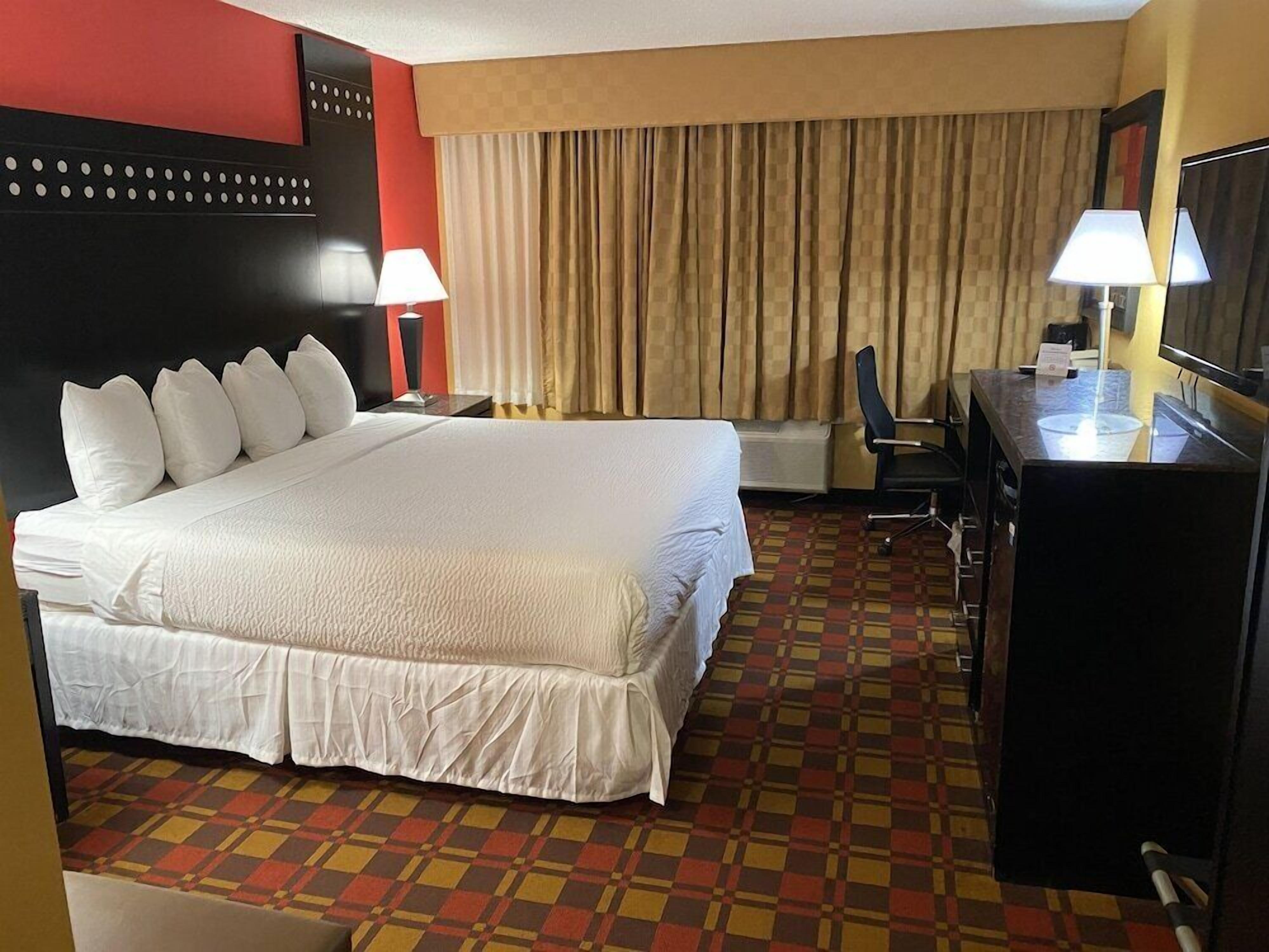 Iron/ironing board, free cots/infant beds, rollaway beds, free WiFi
