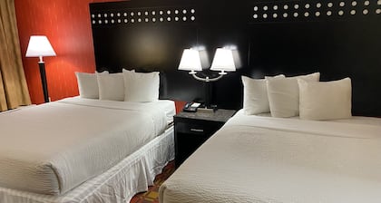 Ramada by Wyndham Rochelle Park Near Paramus