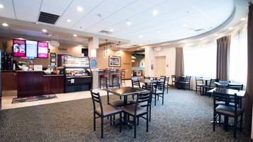 Daily cooked-to-order breakfast for a fee