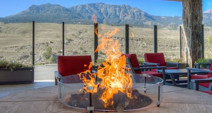 The Ridgeline Hotel at Yellowstone, Ascend Hotel Collection