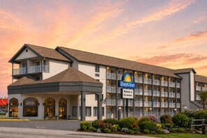 Exterior - Days Inn by Wyndham Apple Valley Pigeon Forge/Sevierville (Sevierville)