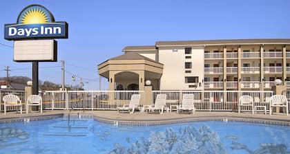 Days Inn by Wyndham Apple Valley Pigeon Forge/Sevierville