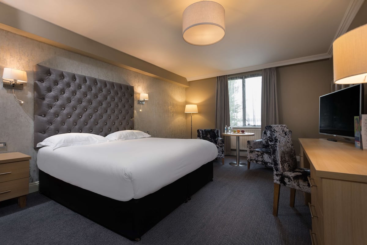 In-room safe, desk, blackout curtains, iron/ironing board