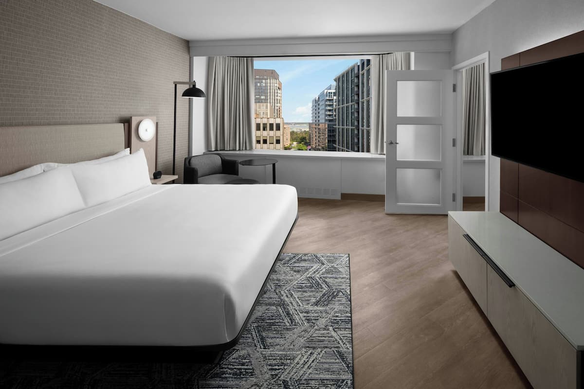 Suite, 1 Bedroom | Premium bedding, down comforters, in-room safe, desk