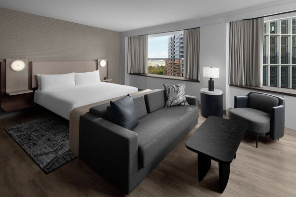 Executive Room, 1 King Bed with Sofa bed