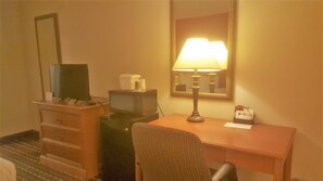 Deluxe Room, 1 King Bed | View from room