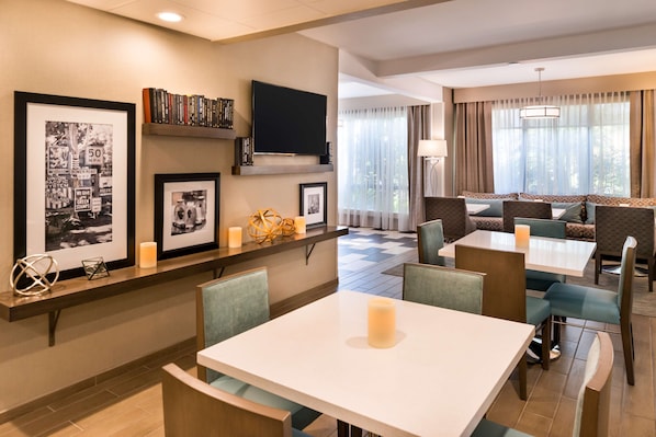 Restaurant - Hampton Inn Los AngelesWest Covina (West Covina)