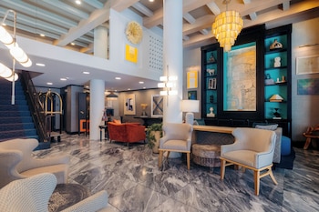 Hotel entrance and lobby at Hotel Triton