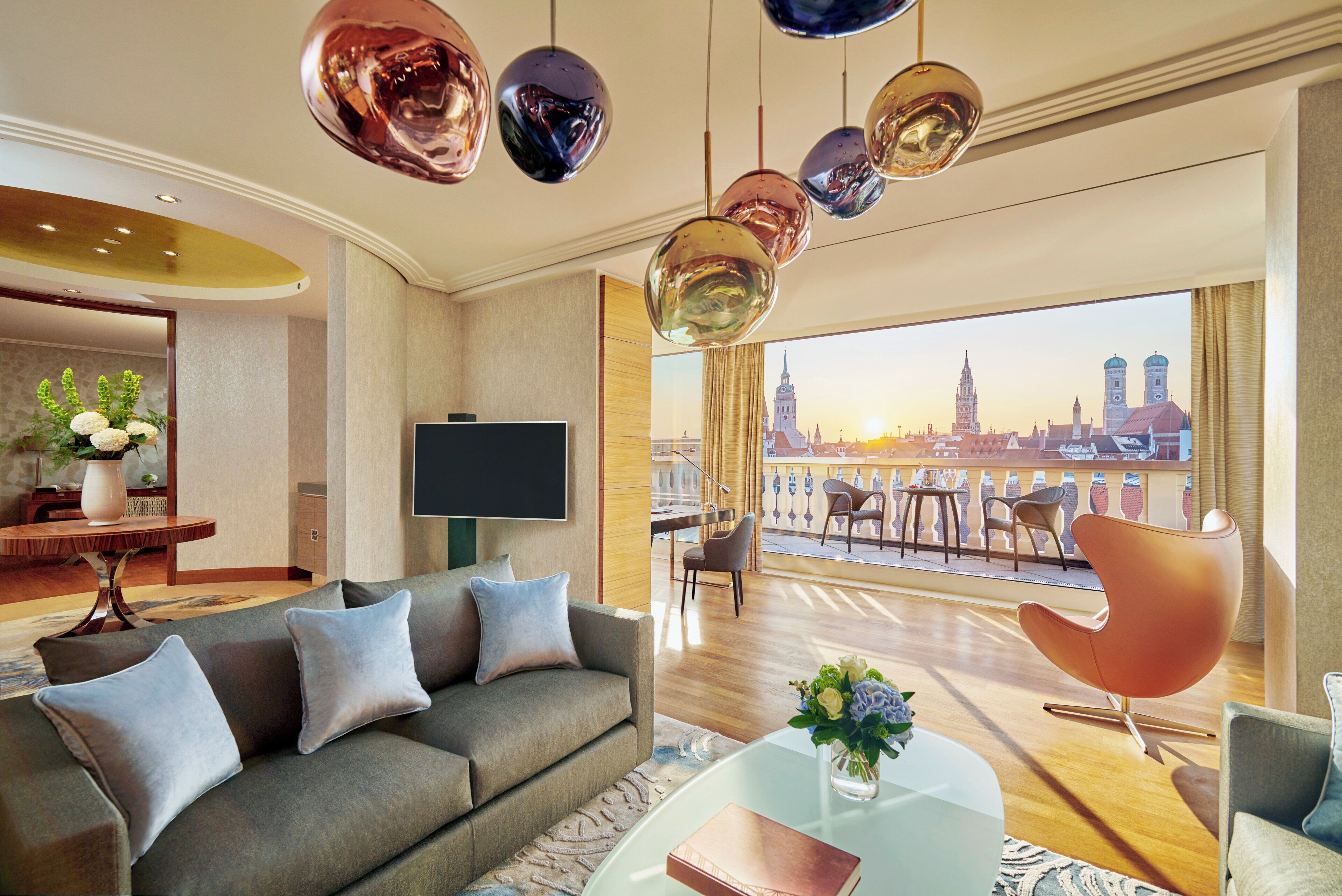 Presidential Suite | Premium bedding, down comforters, minibar, in-room safe