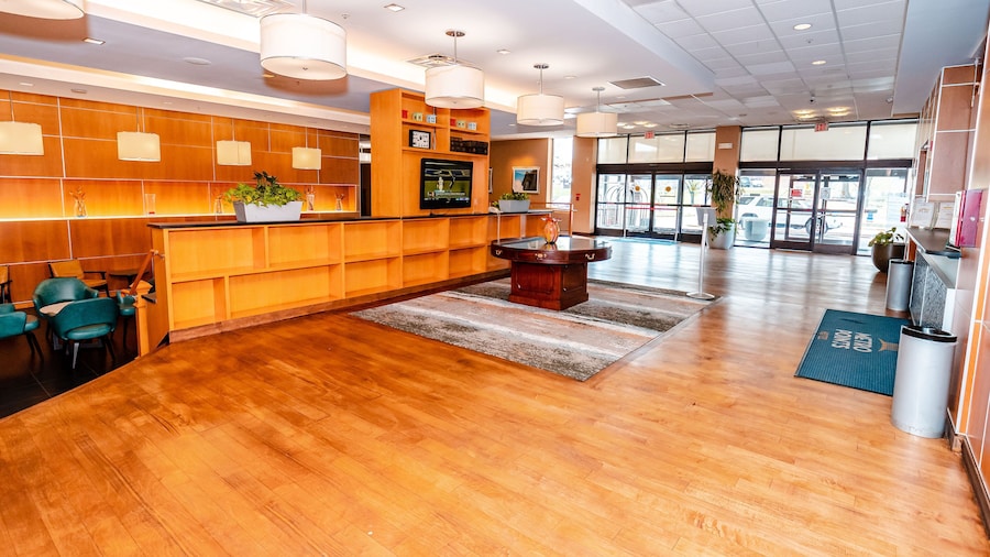 Metro Points Hotel