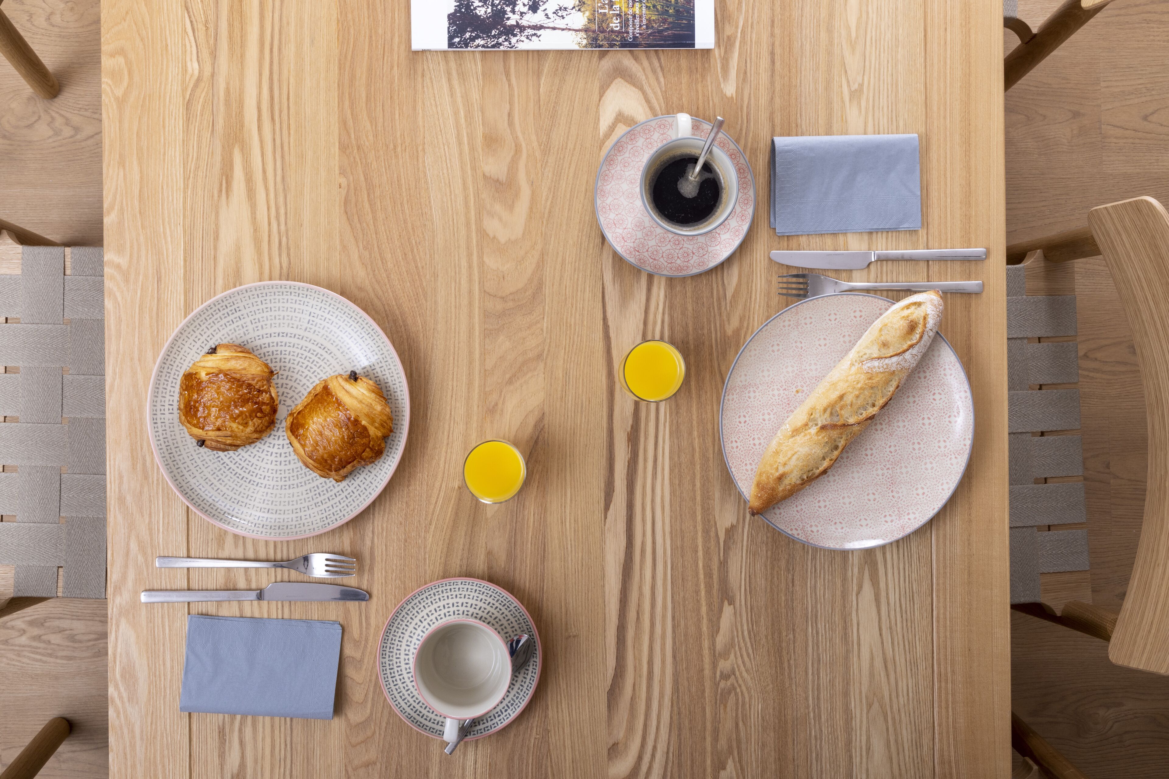 daily continental breakfast (eur 18 per person)