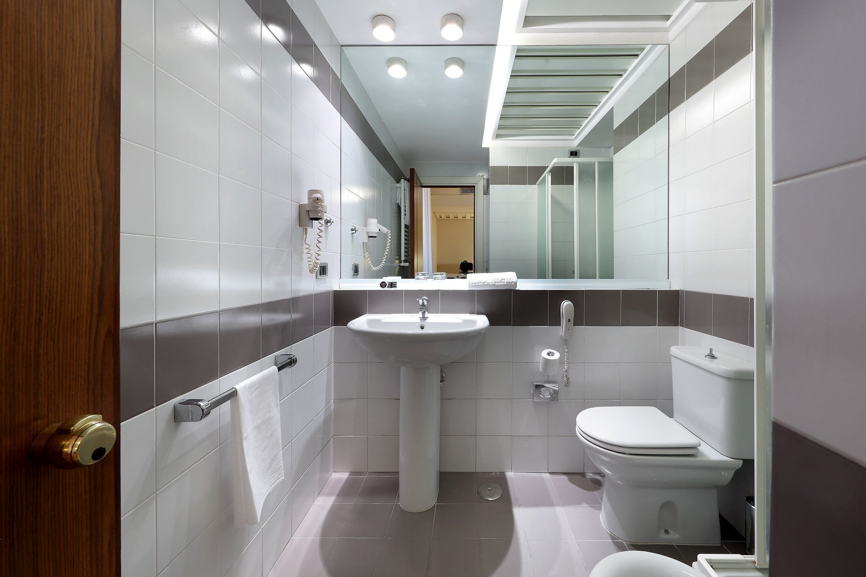 1 bedroom, minibar, in-room safe, desk