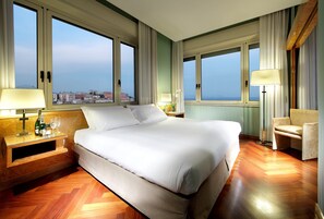 1 bedroom, minibar, in-room safe, desk