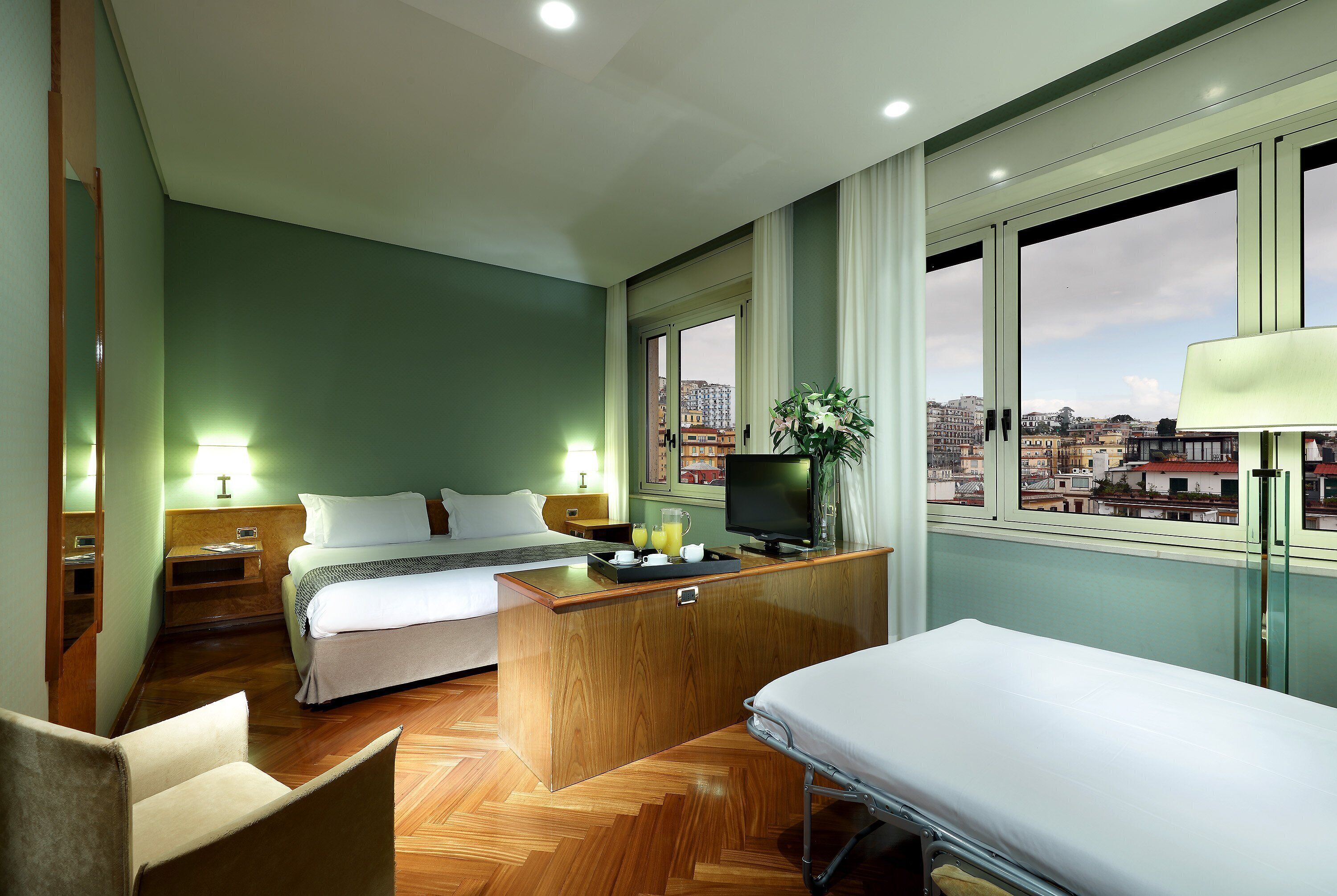 Photo - Exe Majestic