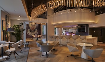 Restaurant on-premise at Hotel Zena Washington DC