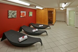 Steam room 