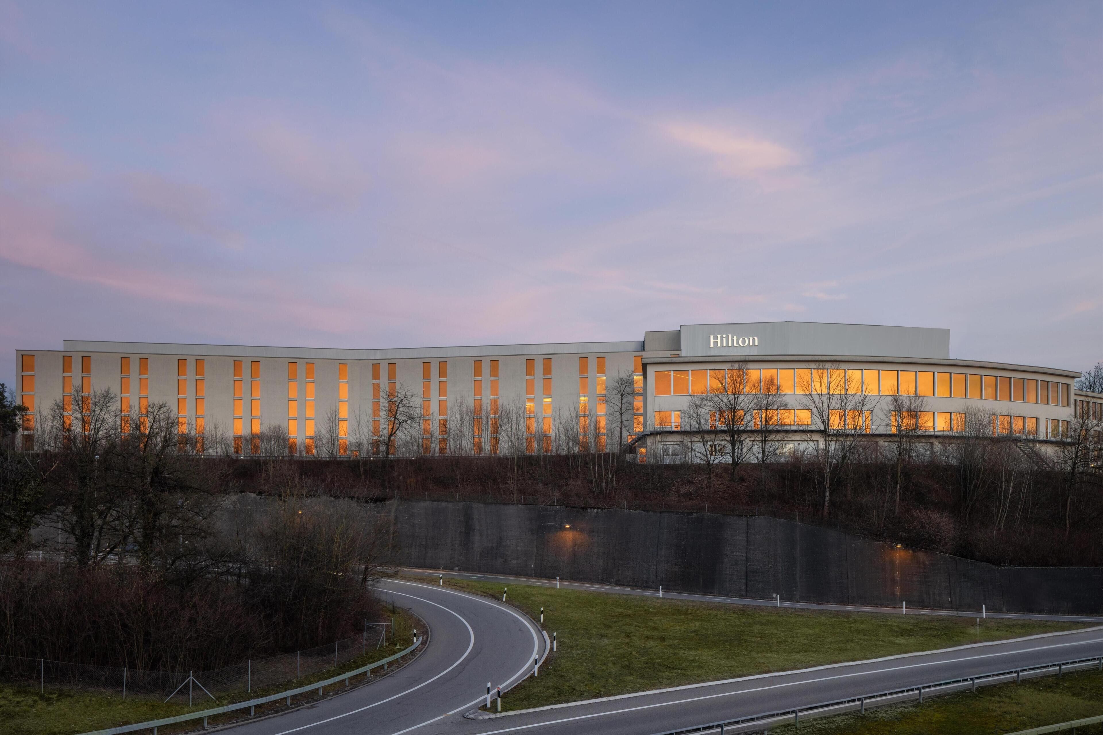 المنشأة من الخارج