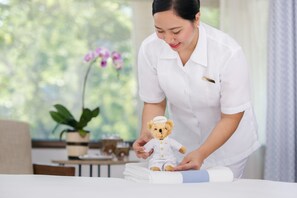 Ropa de cama de alta calidad y minibar 