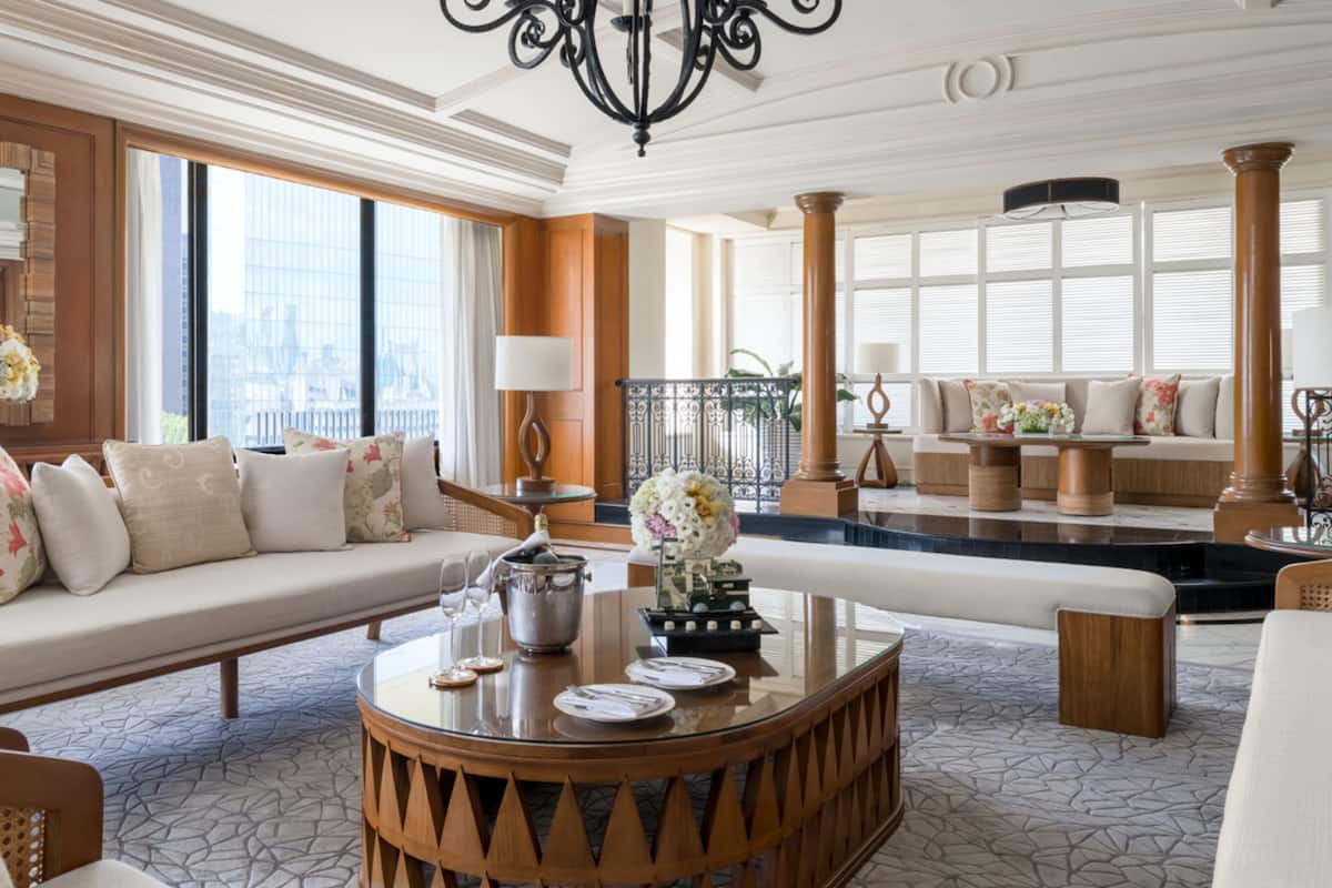 Presidential Suite | Premium bedding, minibar, in-room safe, desk