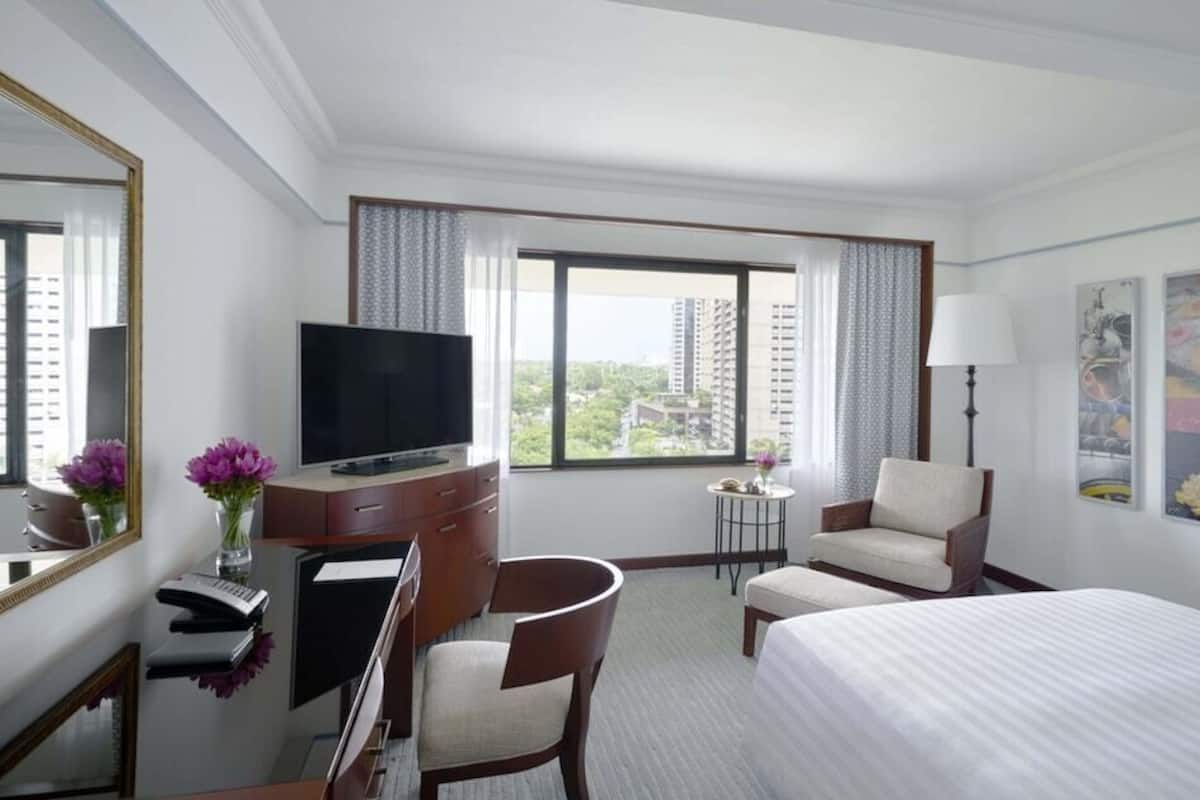 Ropa de cama de alta calidad y minibar