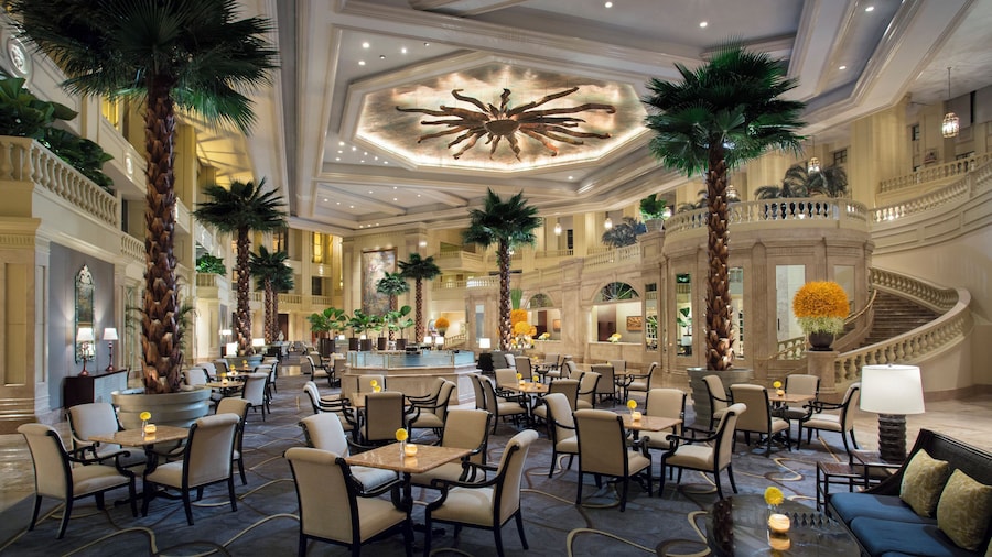 The Peninsula Manila