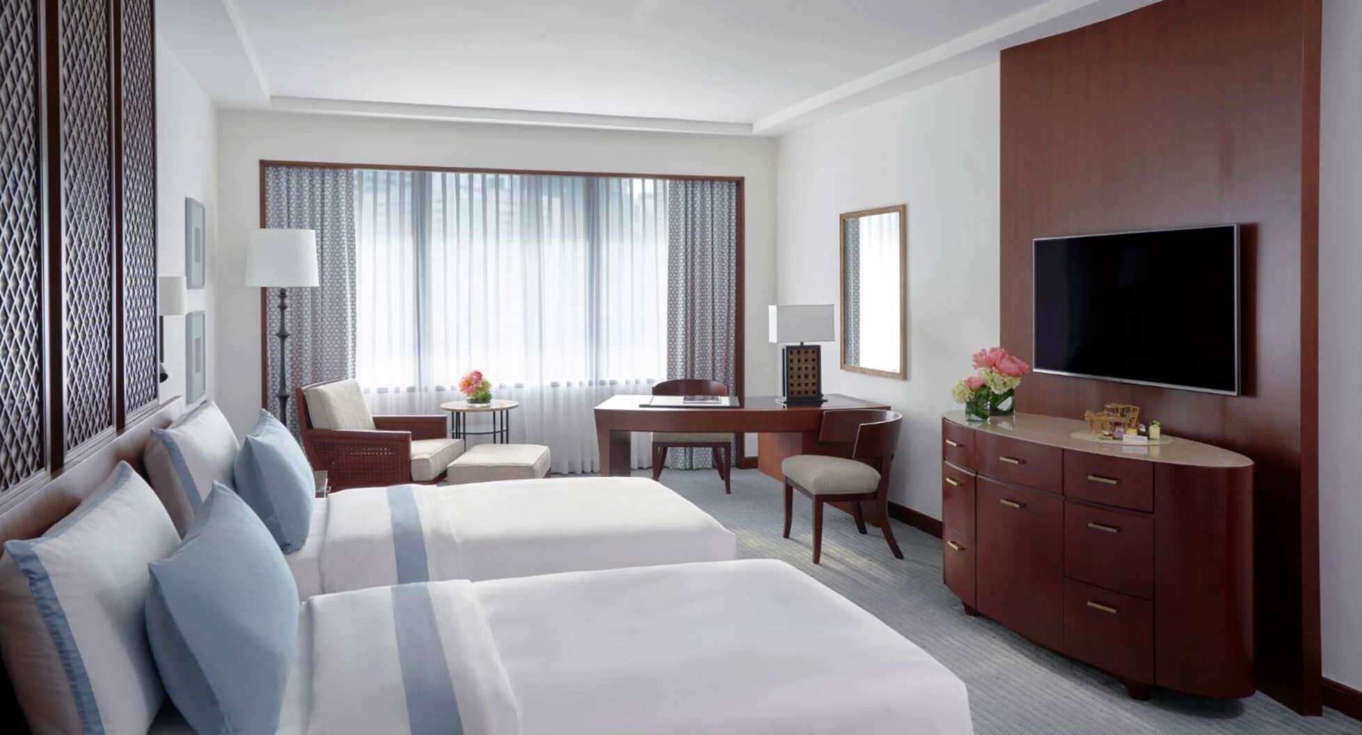 Ropa de cama de alta calidad y minibar 