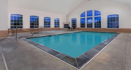 Super 8 by Wyndham Rexburg