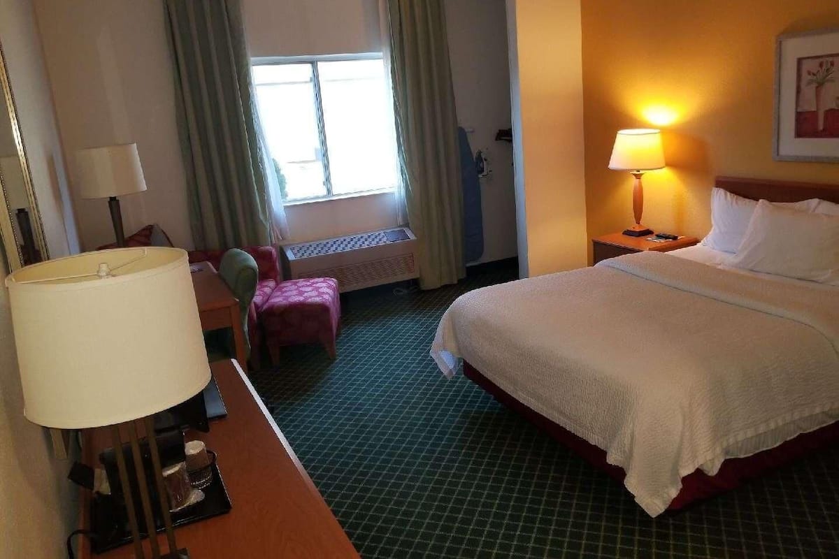 Desk, blackout drapes, iron/ironing board, free WiFi