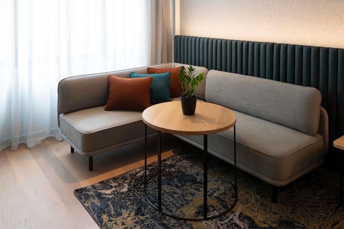 Junior Suite | In-room safe, laptop workspace, blackout drapes, iron/ironing board