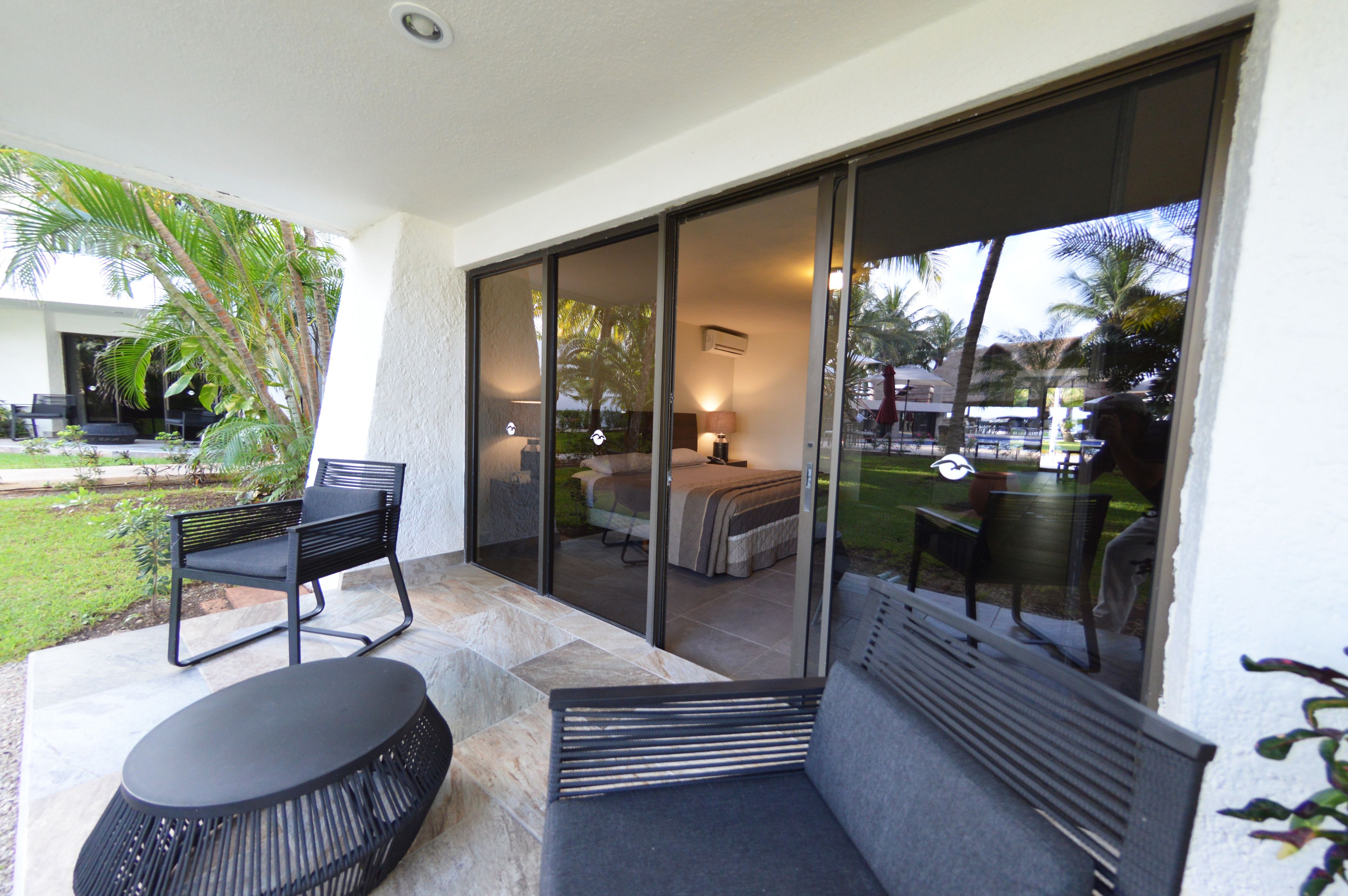 Luxury Junior Suite Lagoon View  | Terrace/patio