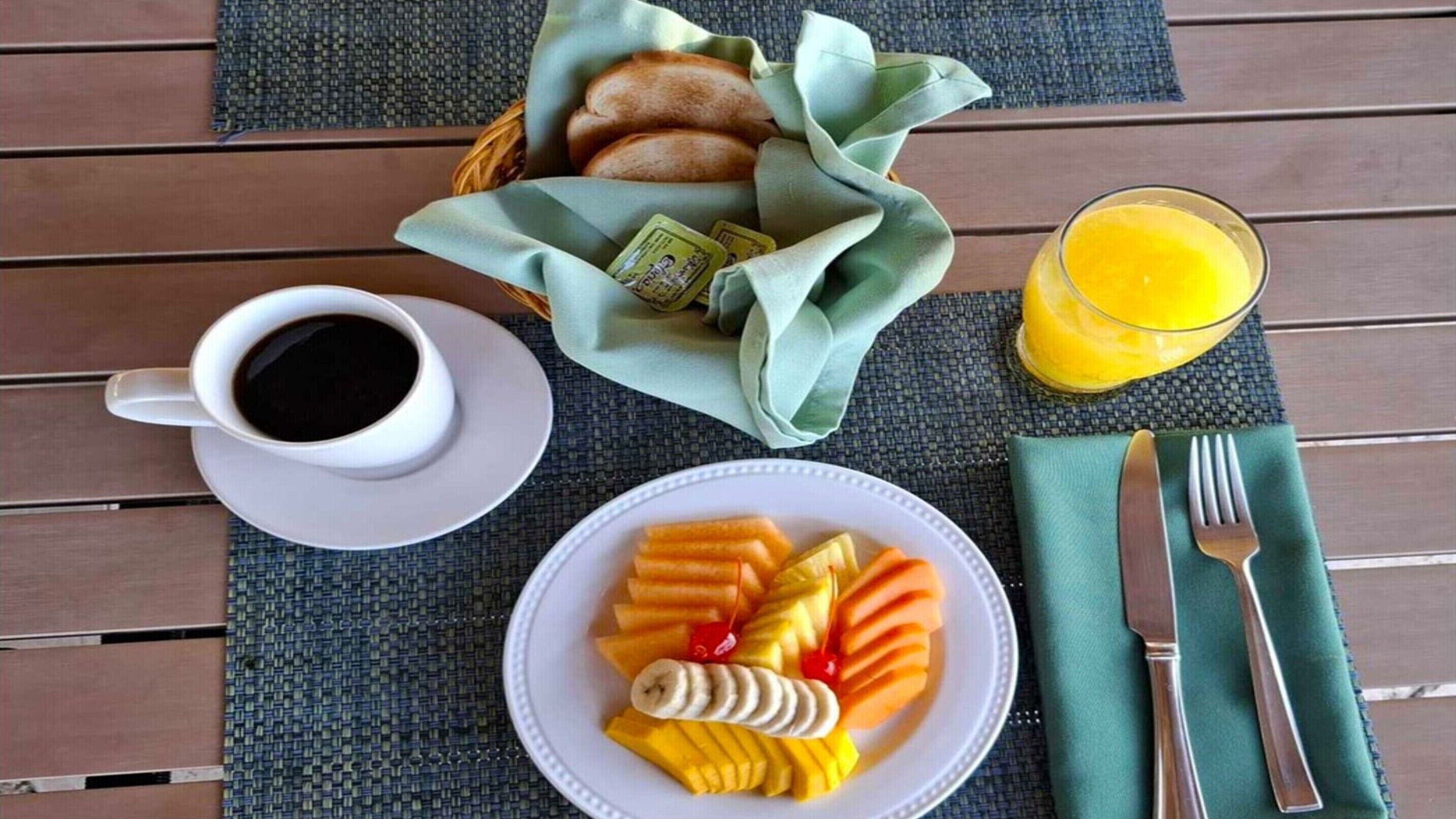 Breakfast meal