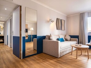 Apartment, Multiple Beds | In-room safe, desk, soundproofing, iron/ironing board