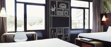 Premium bedding, in-room safe, desk, blackout curtains